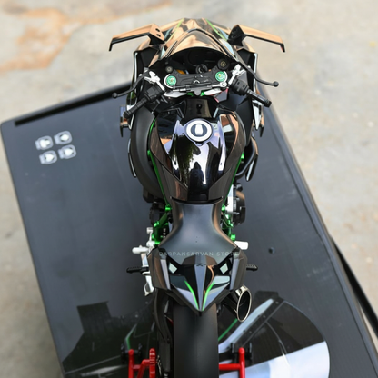 Kawasaki H2R GrandScale 1:6 Metal Bike Collectible